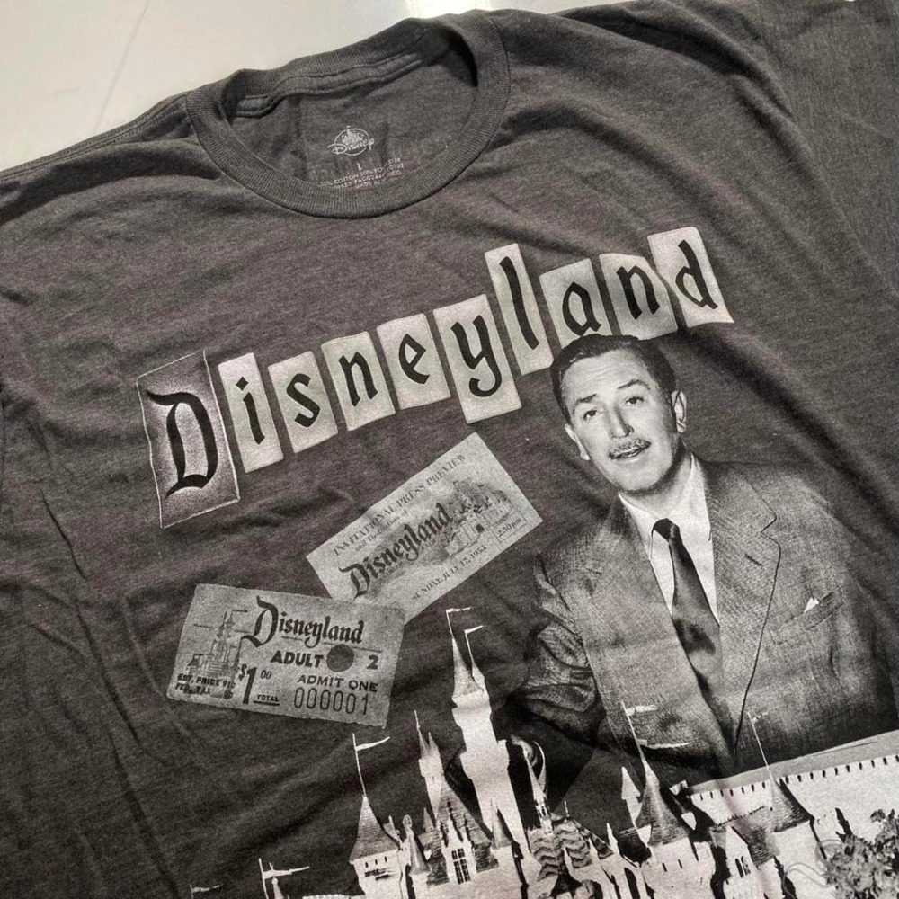 Disneyland 65th Anniversary Passholder T-Shirt Walt Disney July 17 1955 large